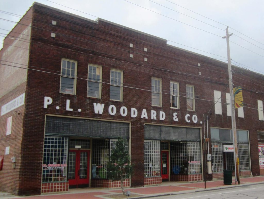 P L Woodard & Co.:Womble Hardware & Tackle